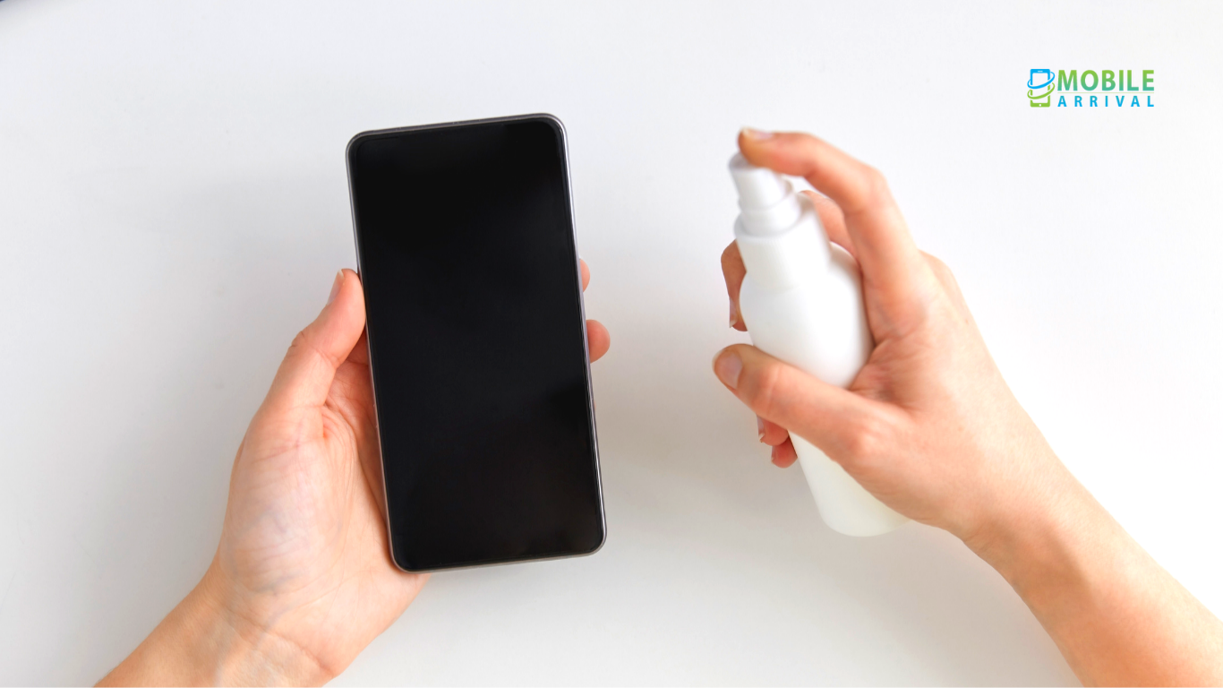 Easy Way To Clean A Smartphone